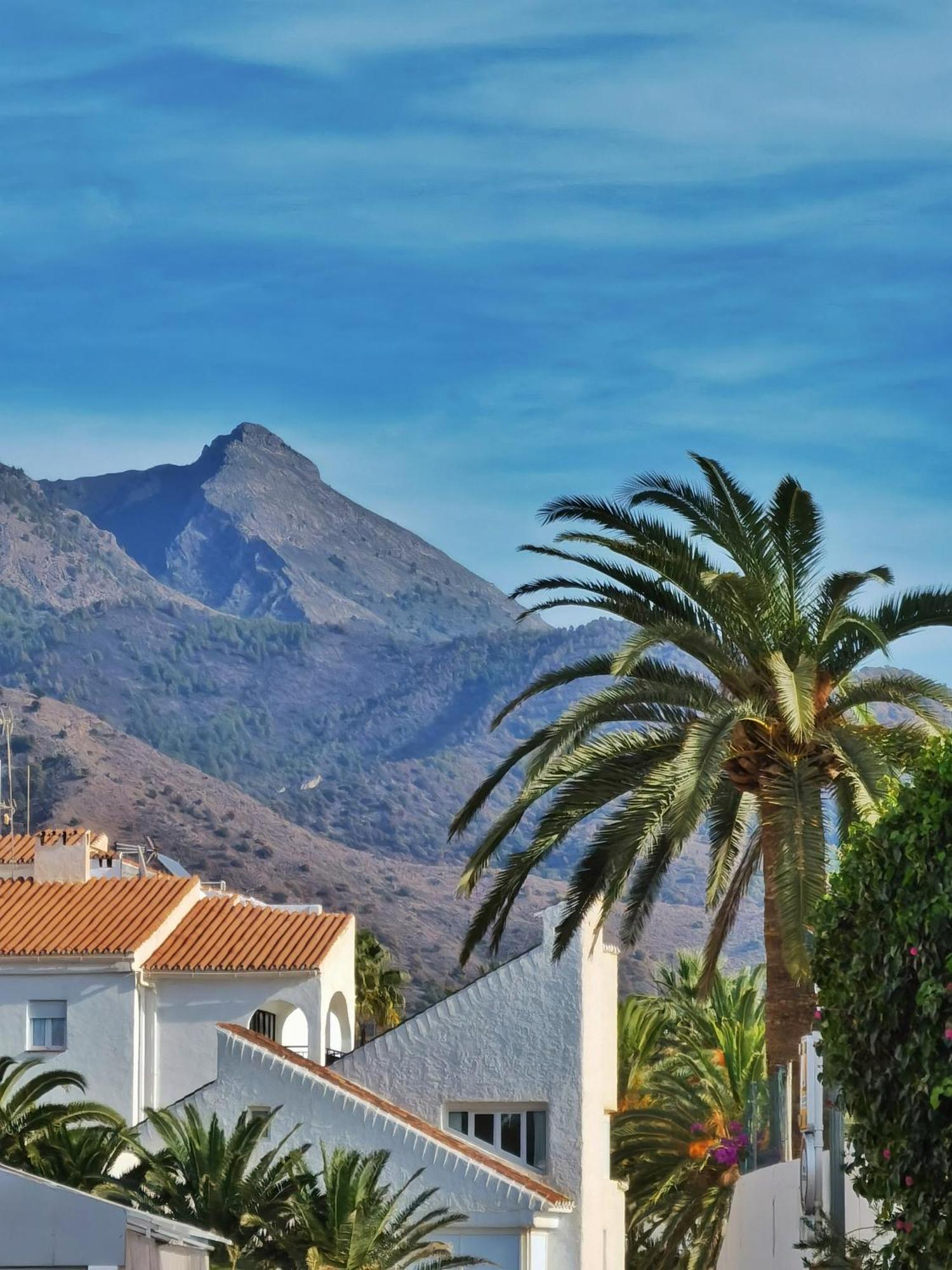 Casa Familia Carabeo Villa Nerja Eksteriør billede